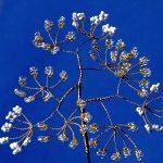 Weiße Perlendekoration für Blumenstrauß